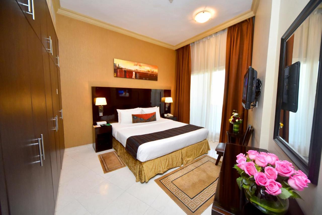 Emirates Stars Hotel Apartments Дубай Екстериор снимка